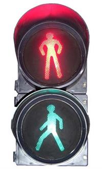 Пешеходу сломали ребра